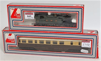 Lot 845 - A Lima GWR brown/cream diesel railcar No. 22...