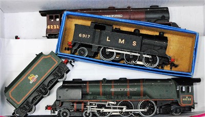 Lot 897 - Three Hornby Dublo 3-rail locos: EDL7 LMS 6917...