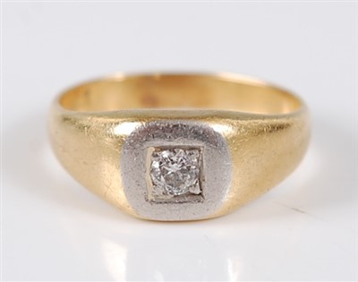 Lot 2746 - A yellow and white metal square signet ring,...