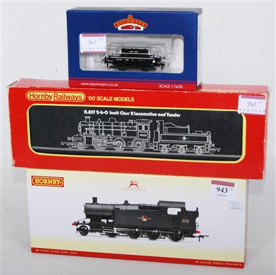 Lot 943 - Hornby R3126 BR black 52XX tank engine No....