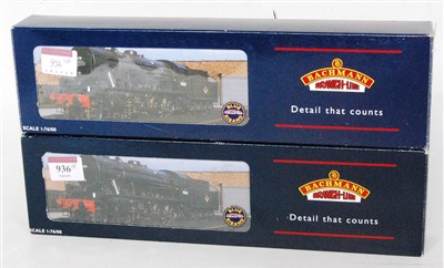 Lot 936 - Bachmann 32-251 BR black Austerity 2-8-0...