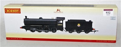 Lot 932 - Hornby R3425 BR black early logo class Q6...