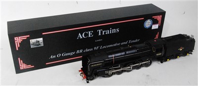 Lot 382 - ACE Trains 2-10-0 Class 9F loco and tender...