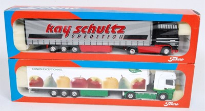 Lot 2567 - A Tekno 1/50 scale road transport diecast...