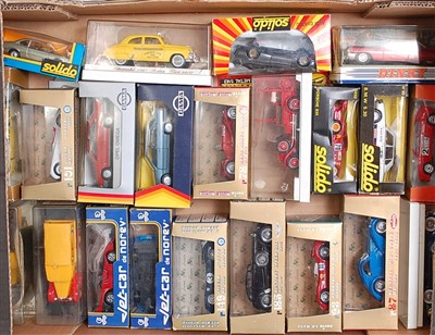 Lot 2692 - 42 various boxed modern release diecasts to...