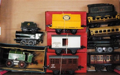 Lot 498 - Tray containing: 1932-6 M3 tank loco 0-4-0...