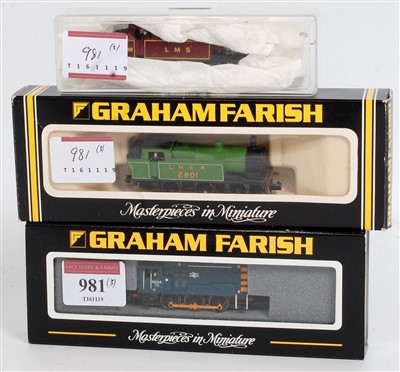 Lot 981 - Three 'N' gauge Graham Farish 0-6-0 locos; 371-...