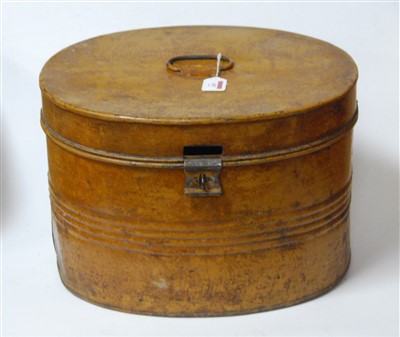 Lot 107 - A large late Victorian tin hat box, w.45cm