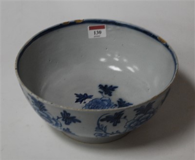 Lot 130 - An 18th century Dutch Delft bowl, typically...