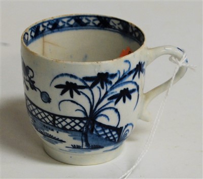 Lot 206 - An 18th century Lowestoft blue & white coffee...