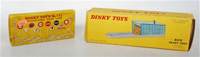 Lot 1965 - A Dinky Toys roadside accessory boxed diecast...