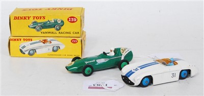 Lot 1983 - A Dinky Toys boxed racing car diecast group to...