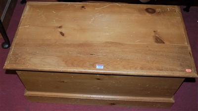 Lot 1169 - A modern pine hinge topped blanket box, w.91.5cm