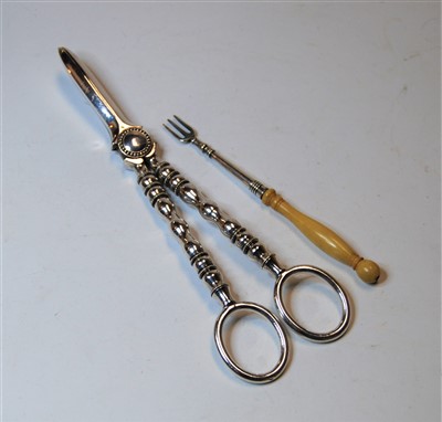 Lot 305 - A pair of silver plated grape scissors;...