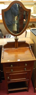 Lot 1213 - An Edwardian mahogany, satinwood crossbanded,...