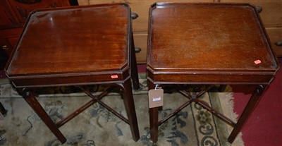 Lot 1277 - A pair of Georgian style reproduction mahogany...