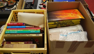 Lot 385 - Two boxes of miscellaneous childrens annuals,...