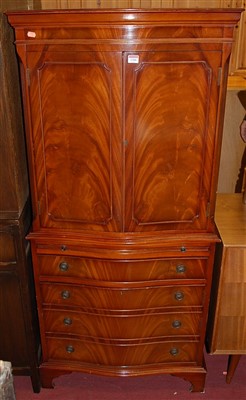 Lot 1386 - A reproduction mahogany and flame mahogany...