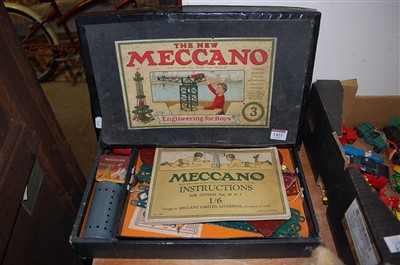 Lot 1423 - A Meccano No.3 early 20th century construction...