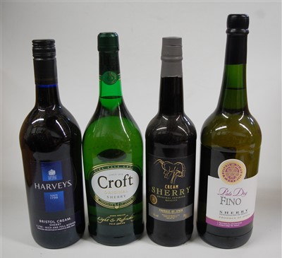 Lot 1277 - Croft Original Sherry, three bottles; Pale Dry...