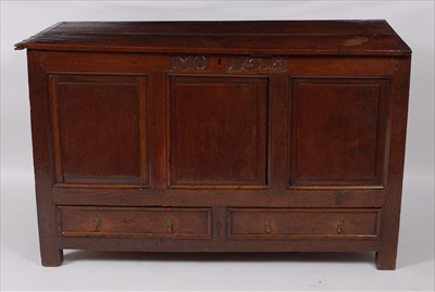 Lot 2514 - An early 18th century joined oak mule chest,...