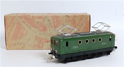 Lot 3186 - A Jep 0 gauge boxed No. 6059L SNCF BB-8101...