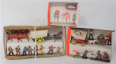 Lot 1260 - A collection of various loose plastic lead...