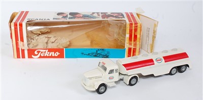 Lot 2723 - A Tekno No. 481 Scania Vabis articulated Esso...