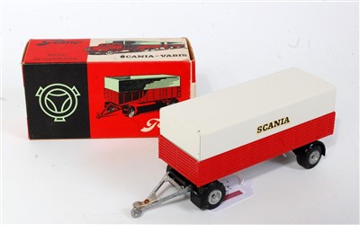 Lot 2726 - A Tekno No. 452 Scania Vabis covered trailer...