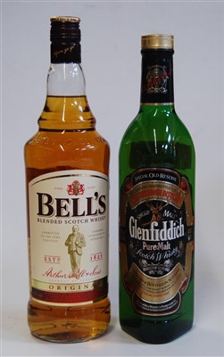 Lot 1321 - Bell's blended Scotch Whisky, 100cl, 40%, one...