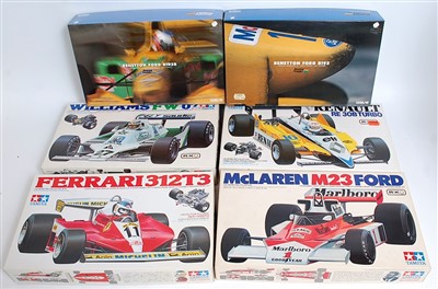 Lot 1426 - Six various boxed as issued 1/20 and 1.24...