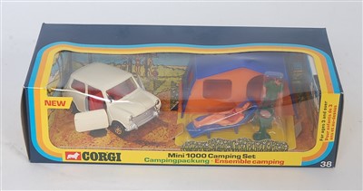 Lot 1654 - A Corgi Toys gift set No. 38 Mini 1000 camping...