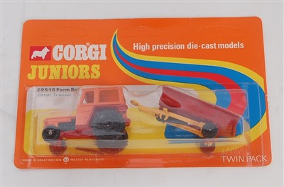 Lot 1661 - Corgi Juniors, E2516, Farm Set comprising of...