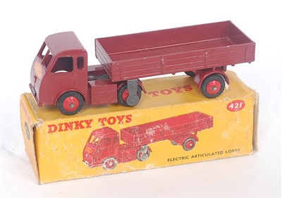 Lot 2058 - Dinky Toys, 421, Electric Articulated Lorry,...