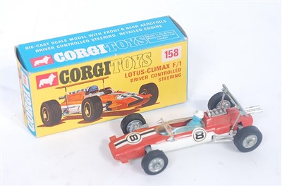 Lot 1672 - A Corgi Toys No. 158 Lotus Climax F1 racing...