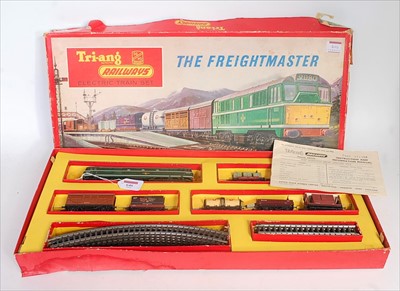 Lot 646 - A Triang RS51 "The Freightmaster" train set...