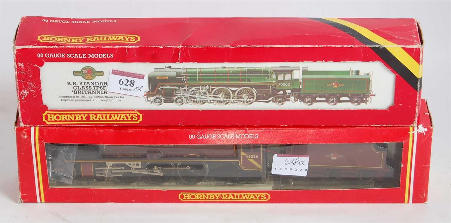 Lot 628 - Hornby R063 BR green "Britannia" engine and...