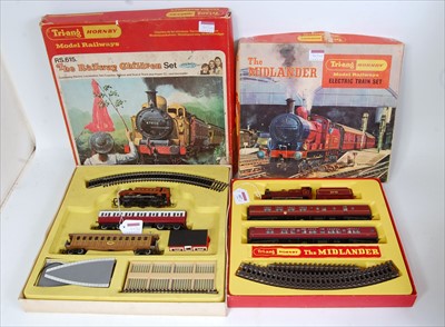 Lot 607 - Triang Hornby RS8 "The Midlander" train set,...