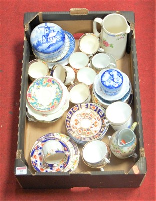 Lot 82 - Three boxes of miscellaneous china, to include...