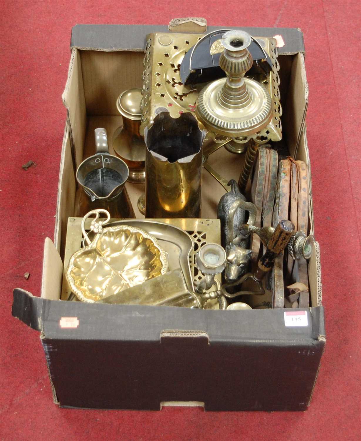 Lot 195 - A box of miscellaneous items to include brass...