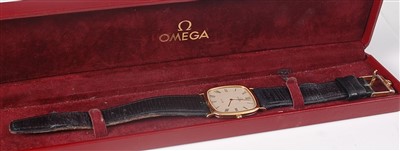 Lot 485 - A gent's gold plated Omega DeVille quartz...