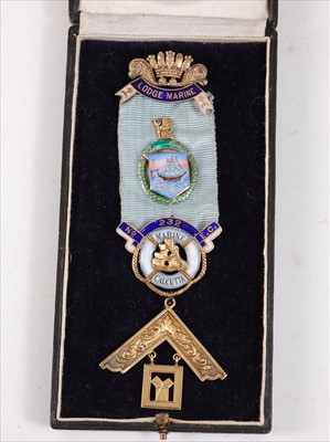 Lot 121 - A mid-20th century silver gilt and enamelled Masonic jewel