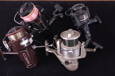 Lot 501 - A Diawa 7700 A fixed spool fishing reel