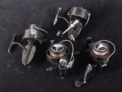 Lot 497 - A Pflueger Sea King multiplier reel