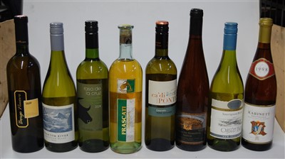 Lot 1191 - Assorted New World white table wines, to...