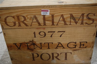 Lot 1239 - Graham's, 1977 vintage port, twelve bottles (OWC)