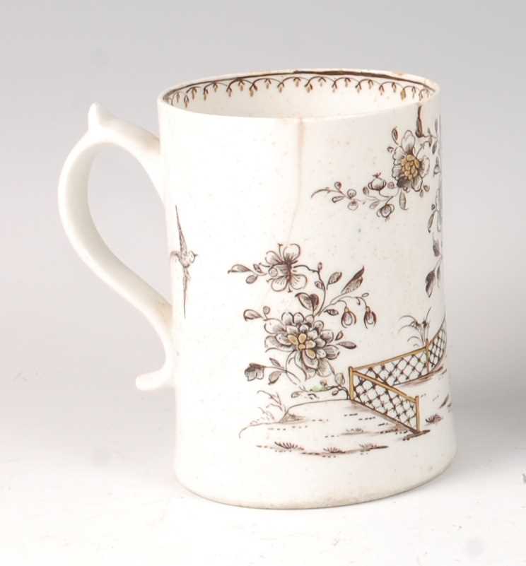 Lot 2049 - A Lowestoft porcelain tankard, circa 1770,...