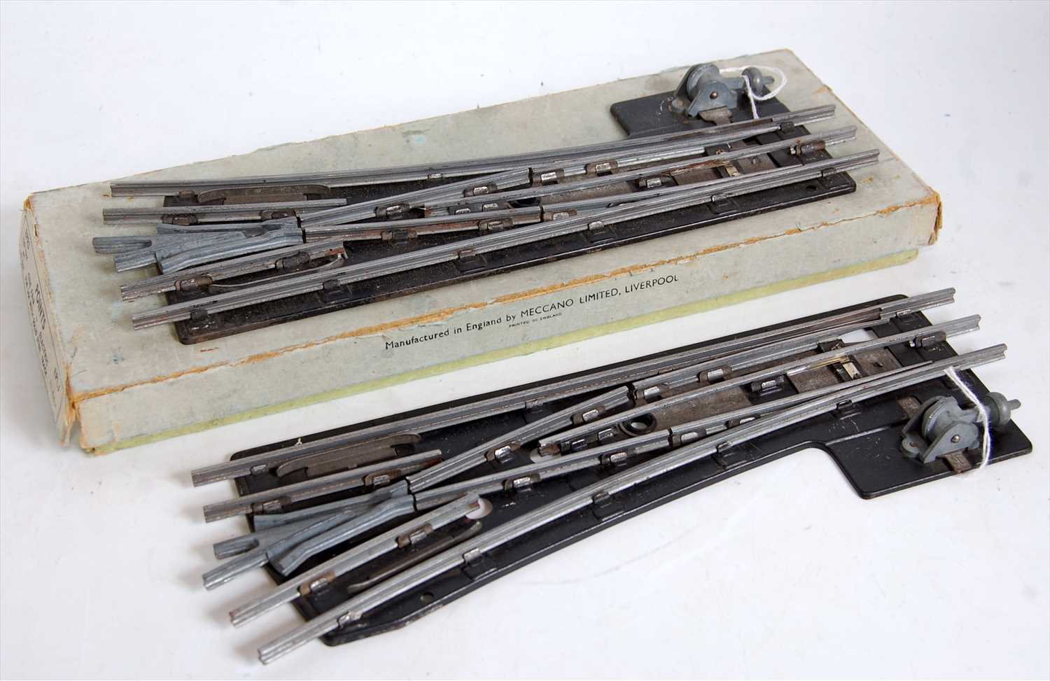 Lot 454 - Hornby 1938-41 pair of points for solid steel...