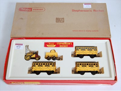 Lot 672 - A Triang Hornby R346C Stephensons Rocket train...