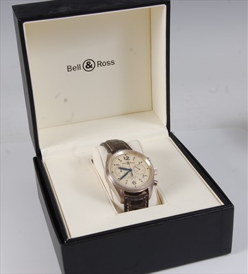 Lot 2240 - A gent's 18ct grey gold cased Bell & Ross...